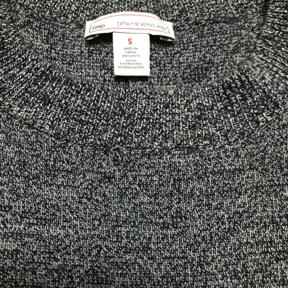 Gap Sweater Dress - Picture 3 of 9